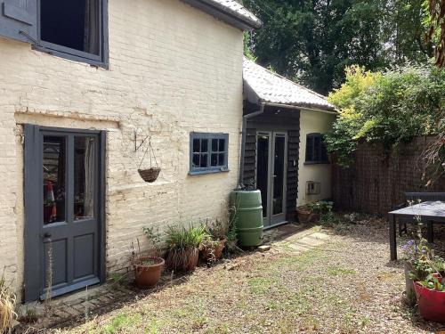 Palgrave House | The Eclectic Coach House