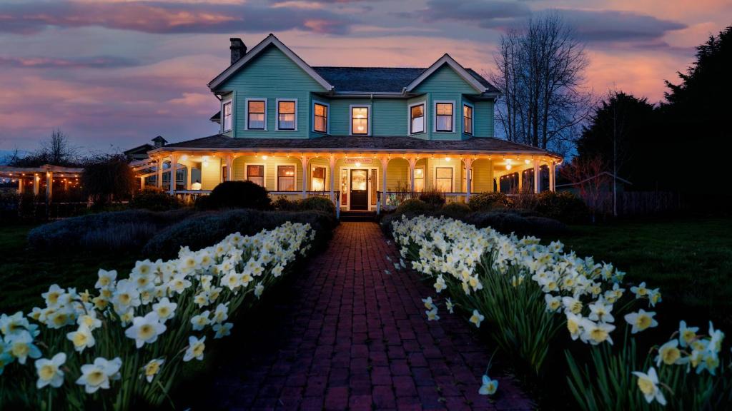 Lopez Island Hotel | The Edenwild Boutique Inn