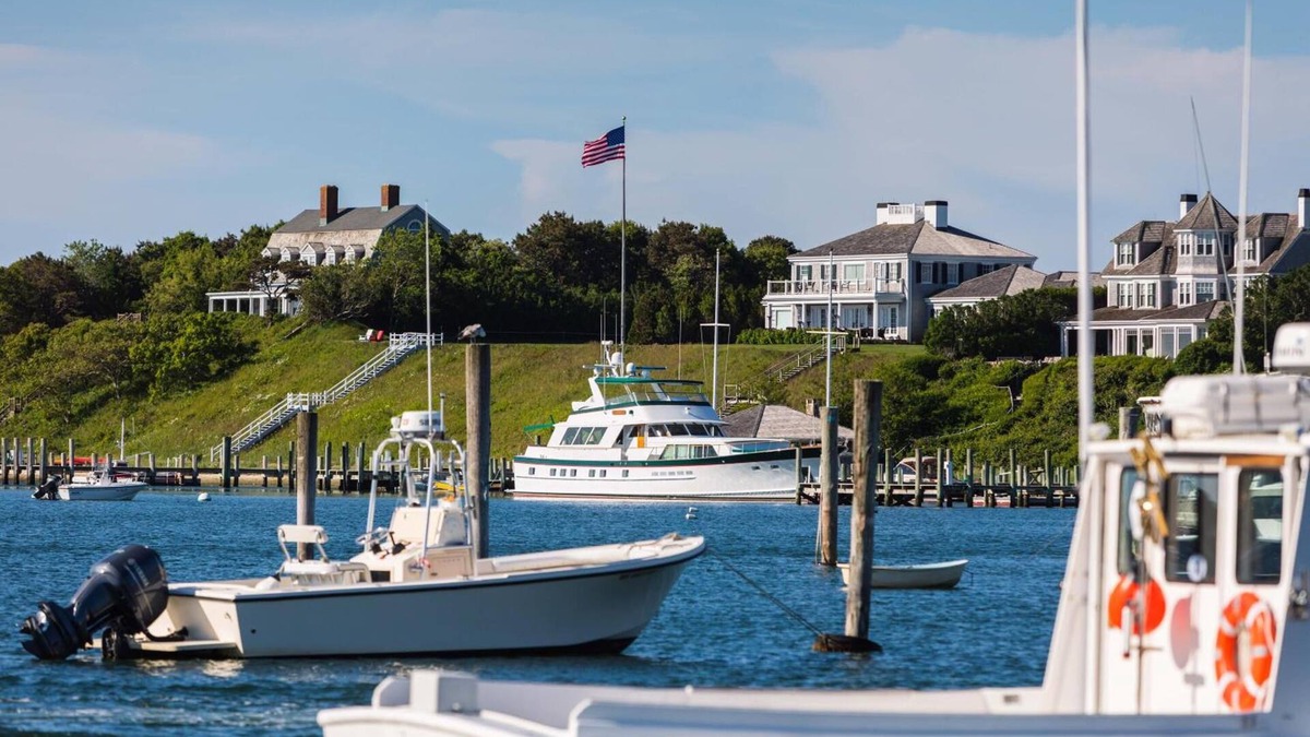 Edgartown Hotel | The Edgartown Inn, The Edgartown Collection