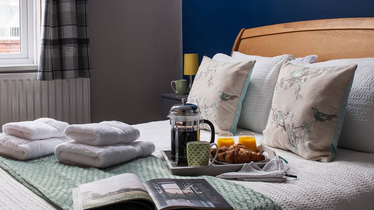 Newbiggin-by-the-Sea House | The Elderton, Newbiggin by the Sea, Northumberland. 3 minutes walk to the beach