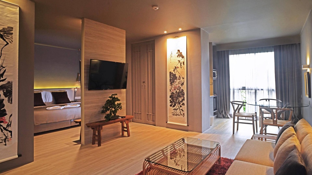 Talat Yai Hotel | The elegant Executive Suite in Phuket Town