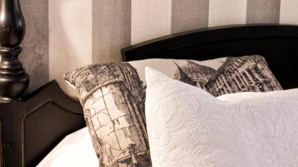 Centro - Sagrario Apartment | The Elegant Suite