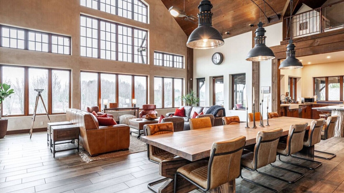 Hamilton Cabin | The Elmwood Wellness Estate