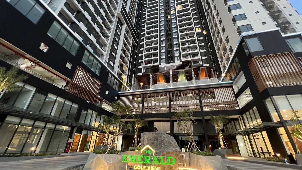 Thuan An Apartment | The Emerald Golf View