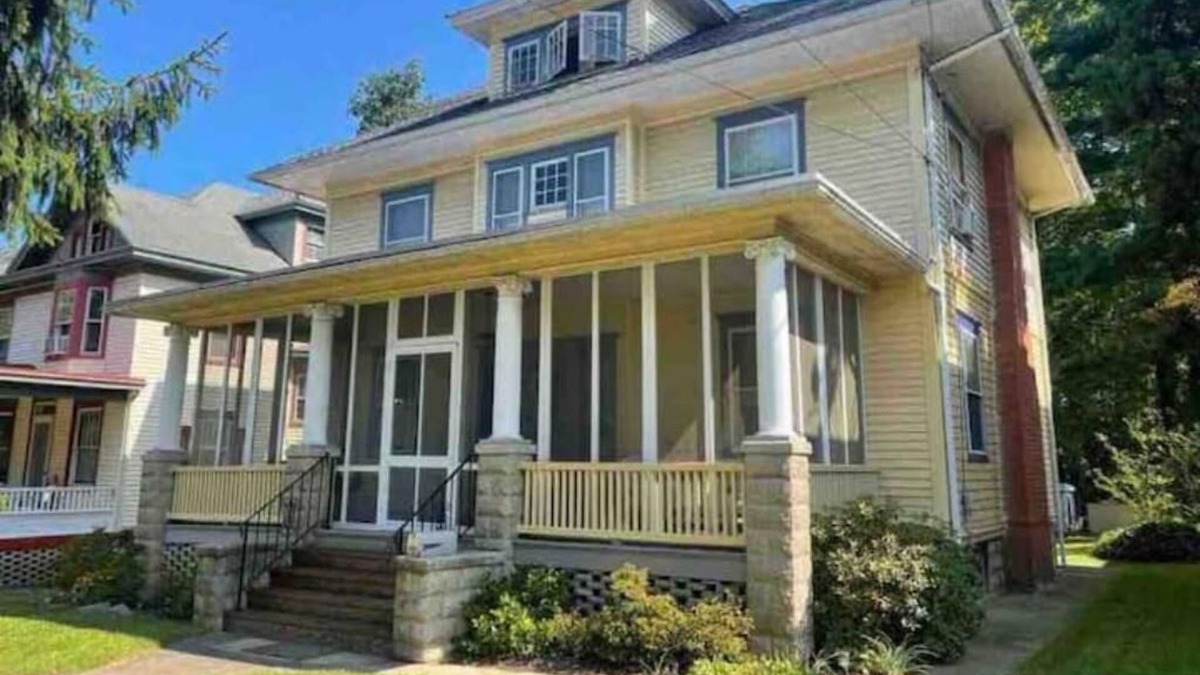 Bridgeton House | The Emerson House