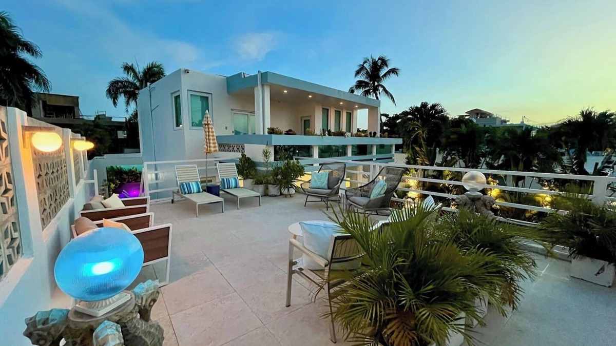 Ocean Park Villa | The entire property is a lush tropical paradise perfect for entertaining and relaxing.