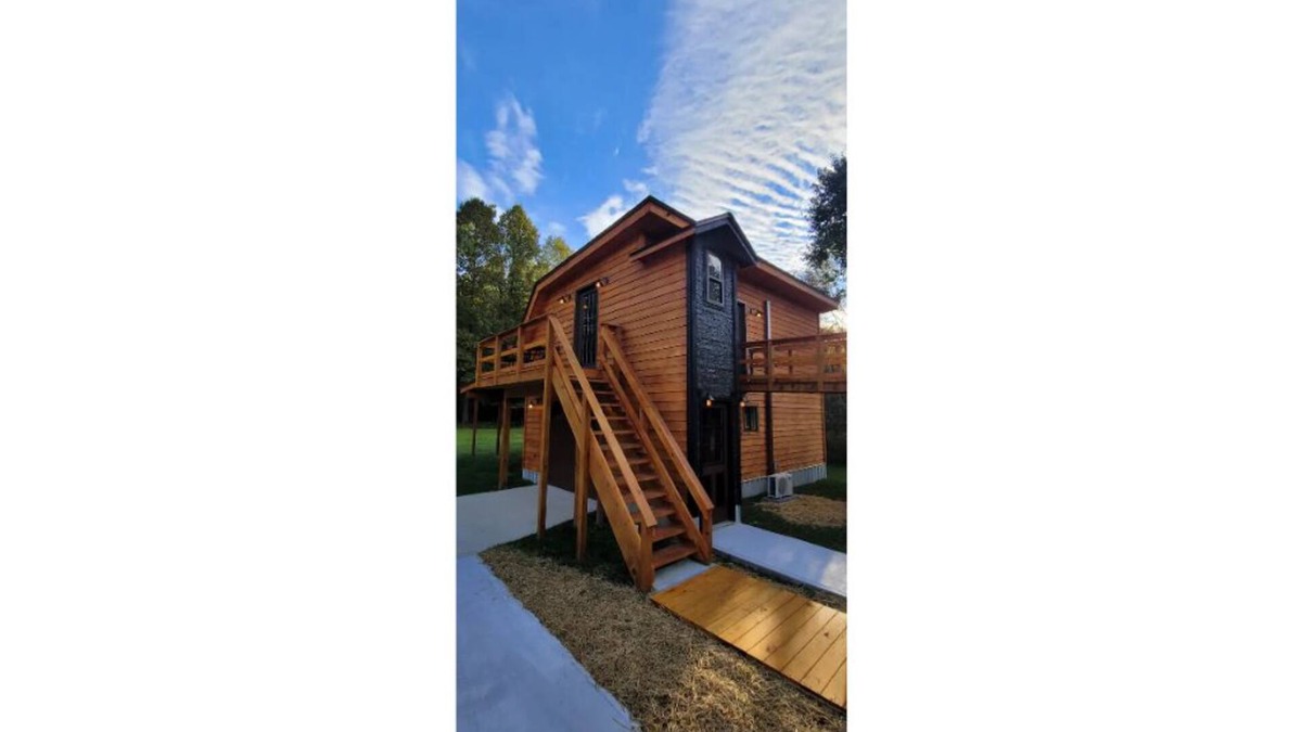 Edmond Cabin | The Eryie at Beauty Mountain