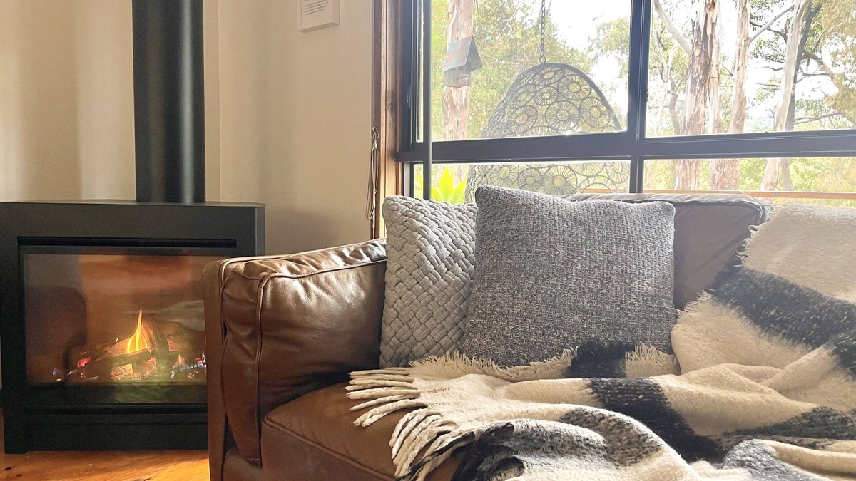 Halls Gap House | The Escarpment Halls Gap - Sleeps 6 - 1.5 Bathrooms