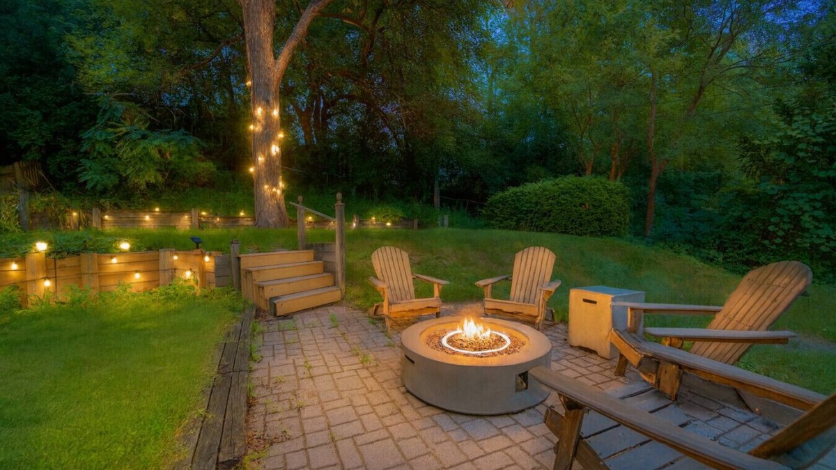 Wauwatosa House | The Eucalyptus | A 4 bedroom Retreat