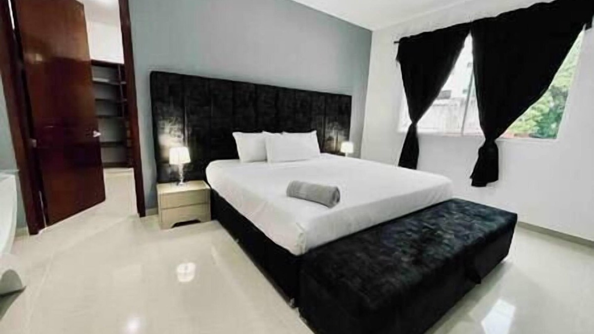 Cartagena District Villa | The Executive Ocean Mansion in Cartagena