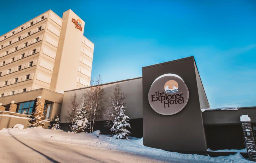 Yellowknife Hotel | The Explorer Hotel