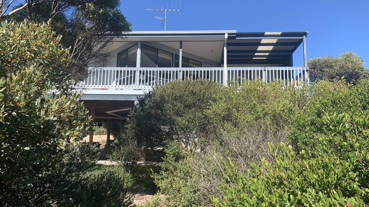 Warrenben House | The Eyrie - coastal retreat