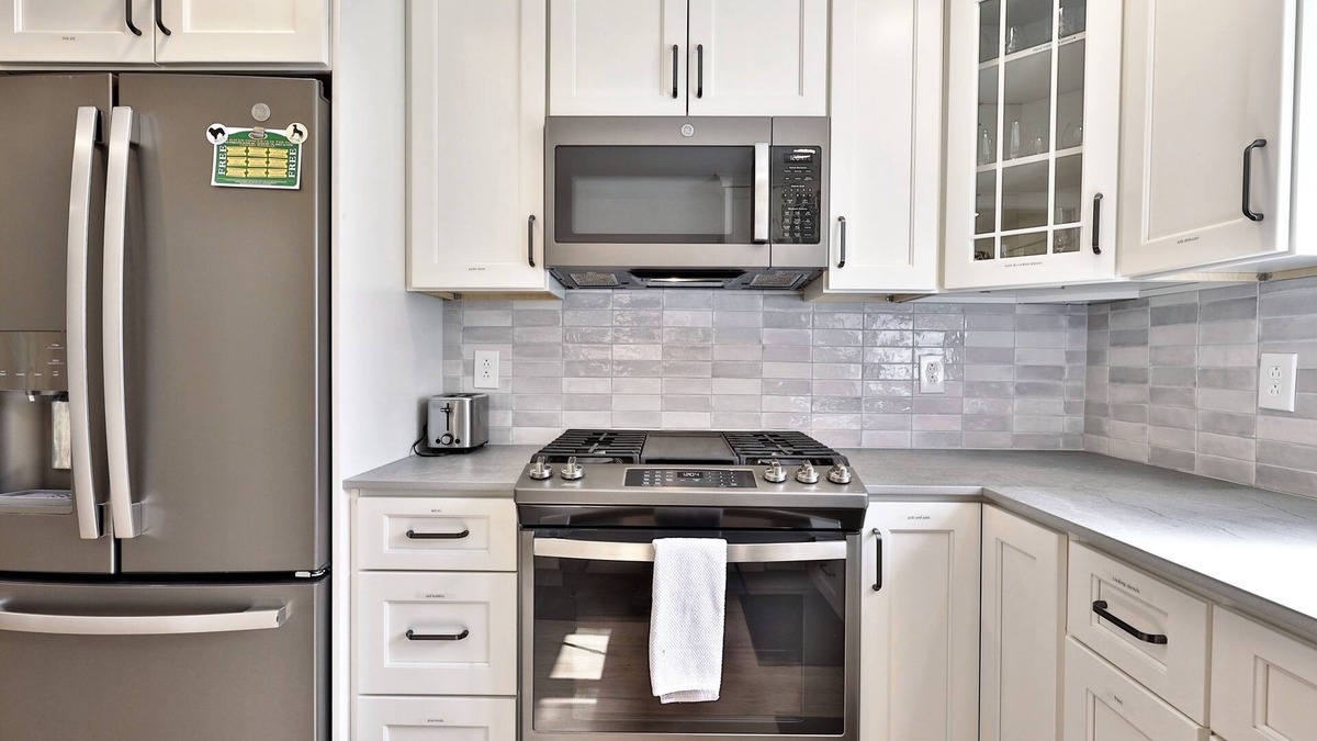 Hydeville House | The Family Retreat At Bomoseen 4 Bedroom Home