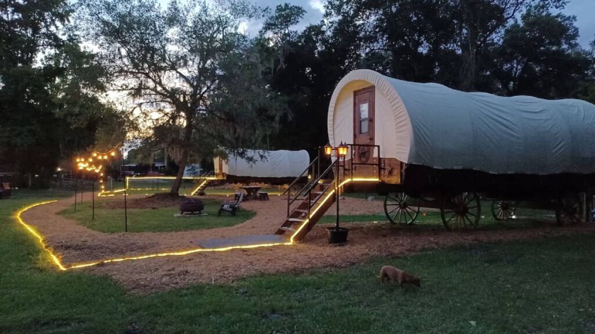 Putnam Hall Apartment | The Family Wagon (Sleeps 4)