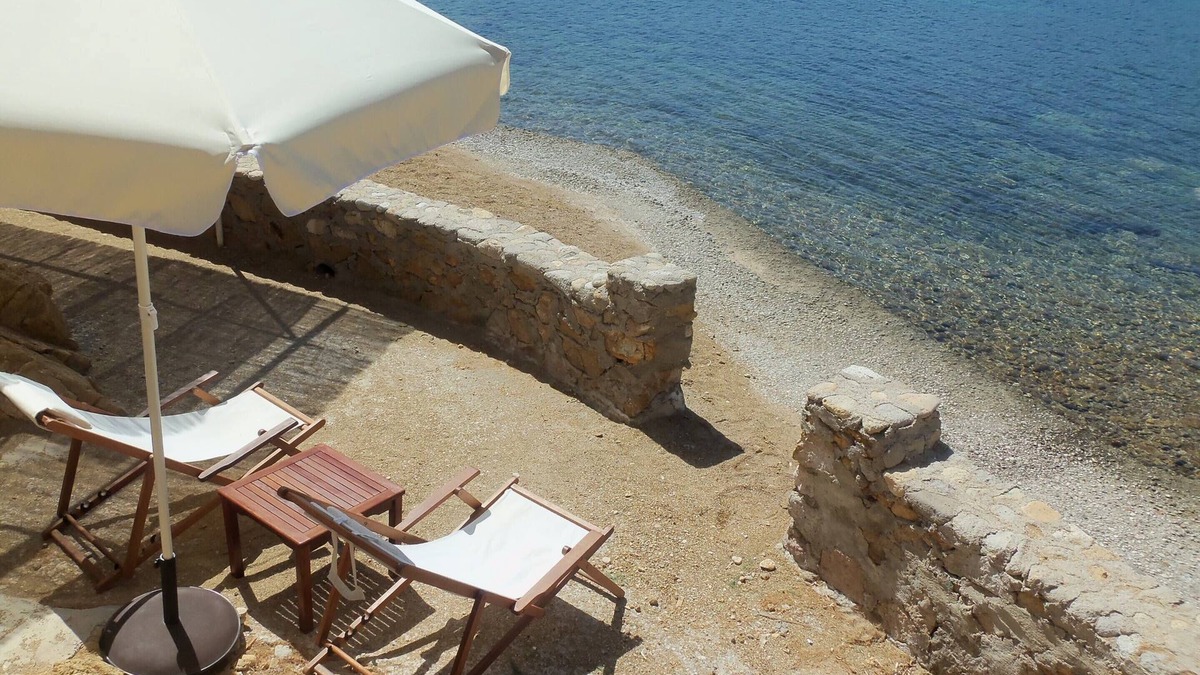 Grikos House | The famous 'Kaliva' cottage facing the sea AMA 367546