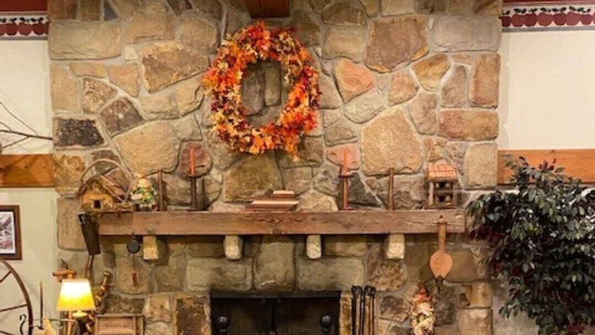 Flatgap House | “The Farm” 200 acres of hiking, fishing, and 4-wheeling countryside..