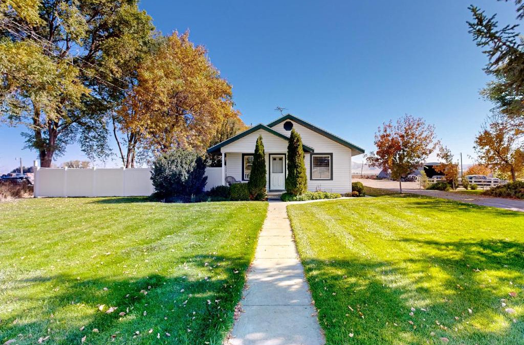 Burley House | The Farm Cottage