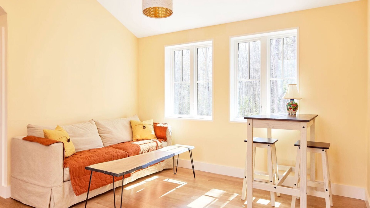 Kennebunkport Apartment | The Farm Loft, on an organic farm - 10 min from beaches!