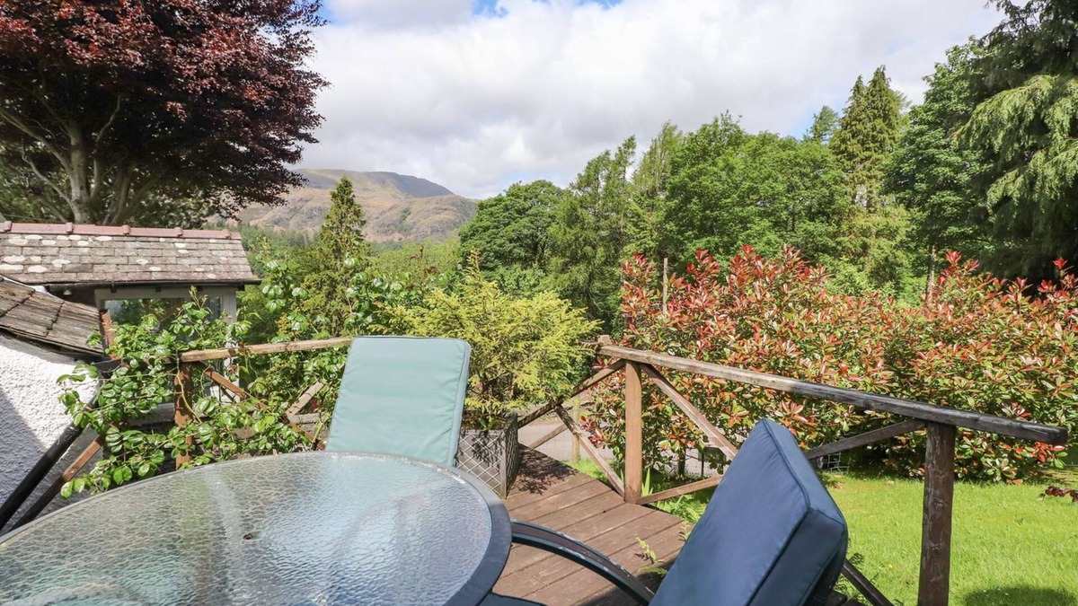 Coniston Cottage | THE FARMHOUSE, family friendly, with open fire in Coniston