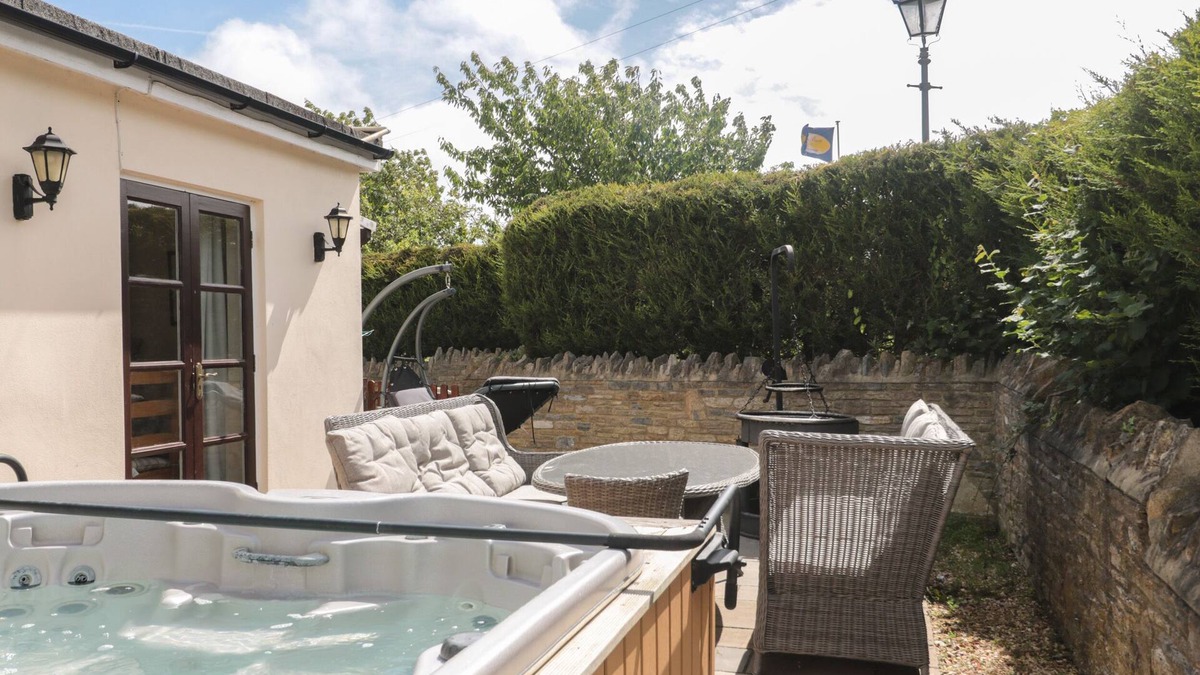 Swanage Cottage | The Farmhouse
