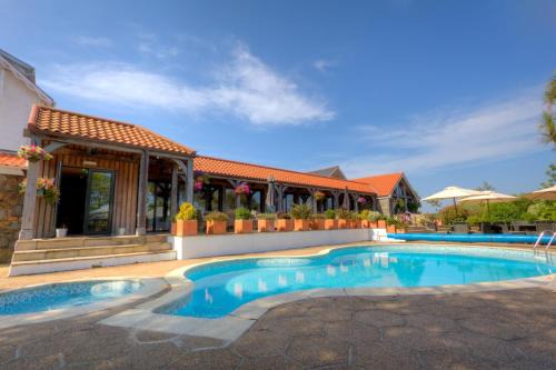 St. Saviour Hotel | The Farmhouse Hotel and Restaurant