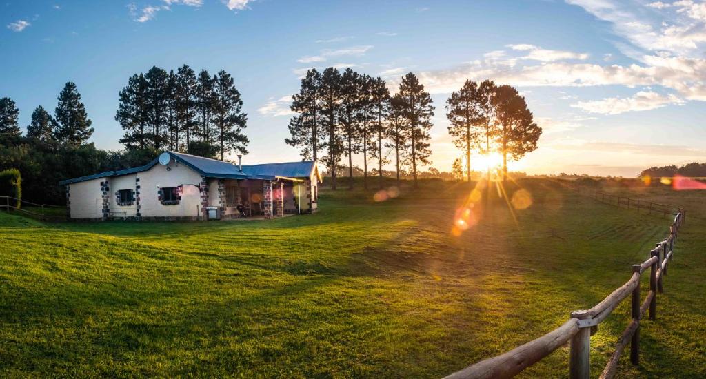 Nottingham Road Ski Chalet | The FarSide Stable Cottage