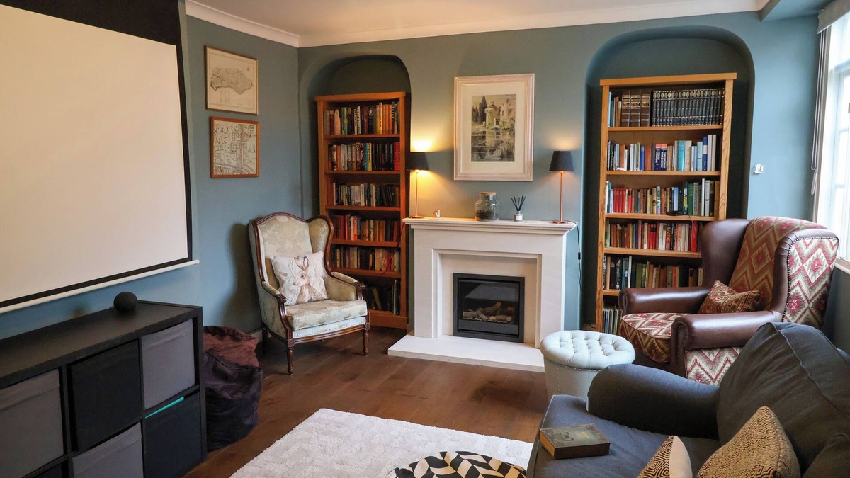 Colyton House | THE FERNERY, family friendly, character holiday cottage in Colyton