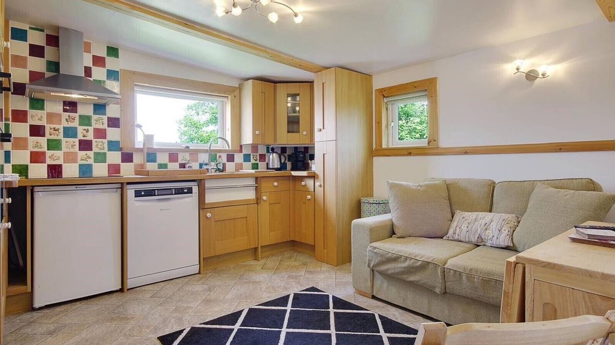 Pulham Apartment | "The Ferns" One Bedroom Country Lodge