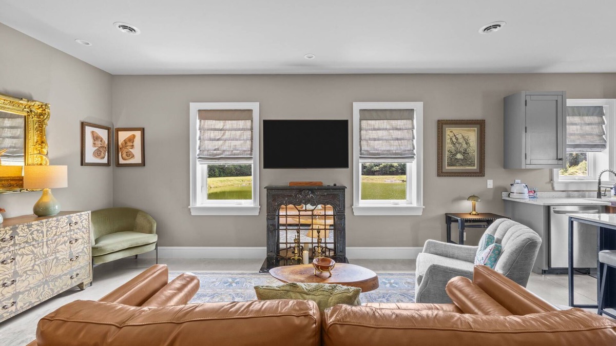Core Creek House | The Field House-Pet Friendly Home with Private Fishing Pond in Havelock, NC