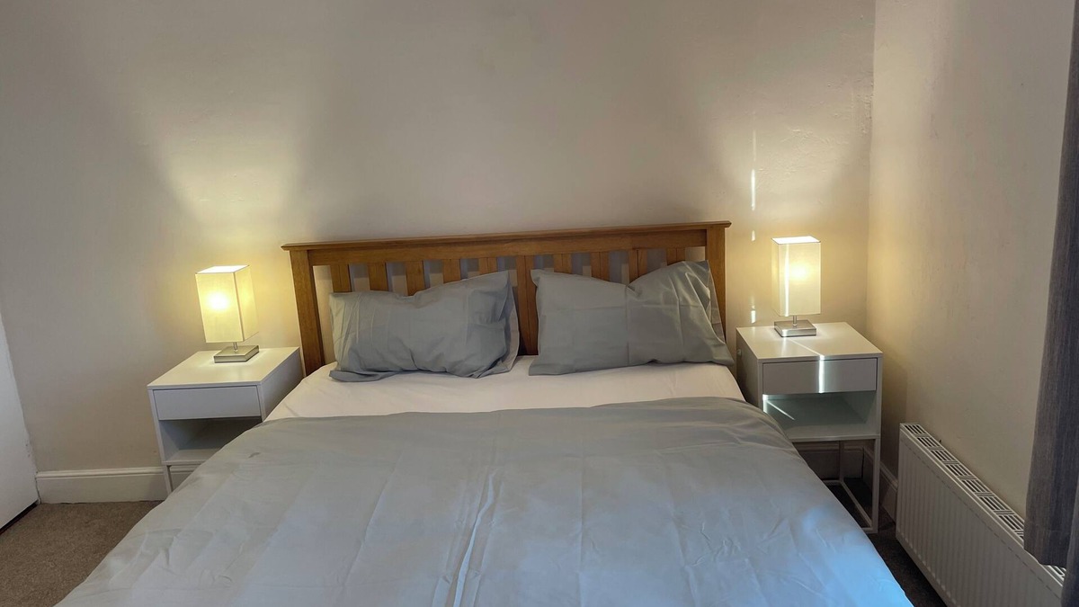 Ipswich House | The Finchley Nook near City Center