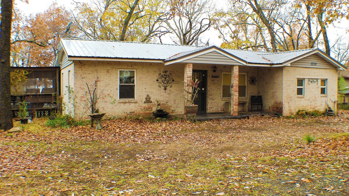 Hulbert Cottage | The Flathead Cottage: Family-Friendly Lake Fort Gibson Retreat