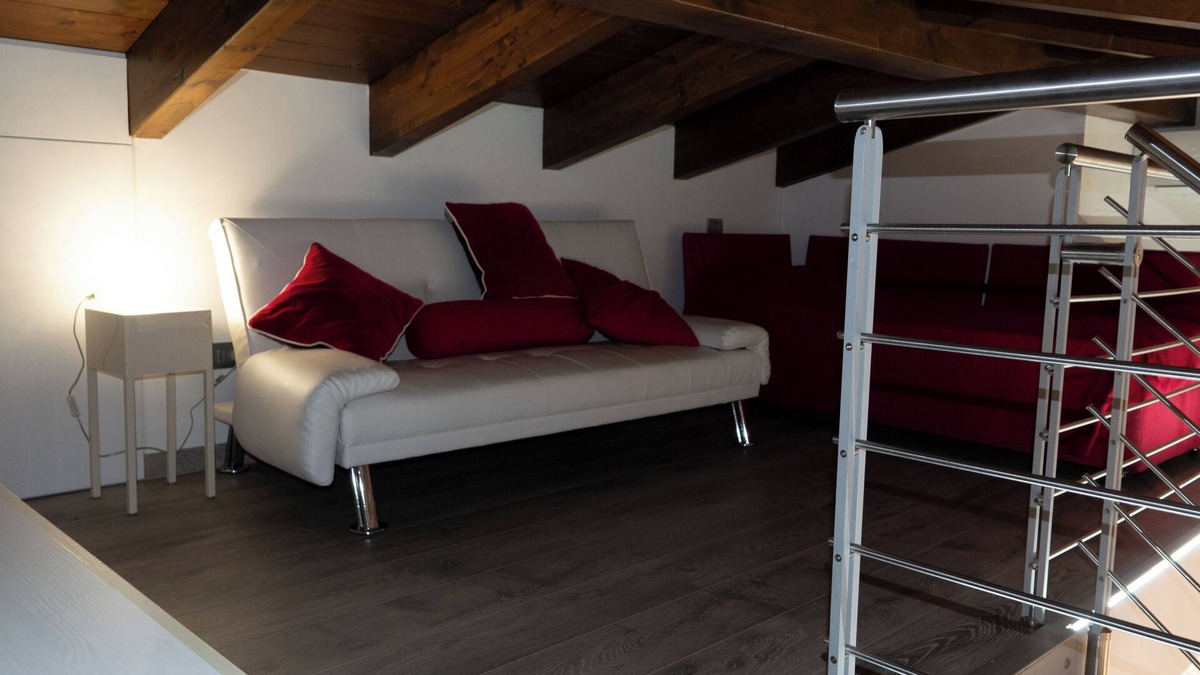 Marsciano House | The Flower of Thorn a cozy and modern house with all the comforts.