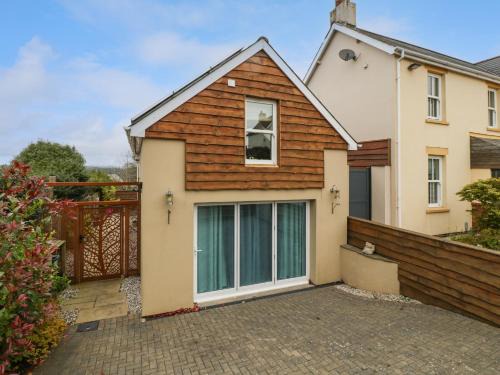 Cinderford House | The Forest Coach House