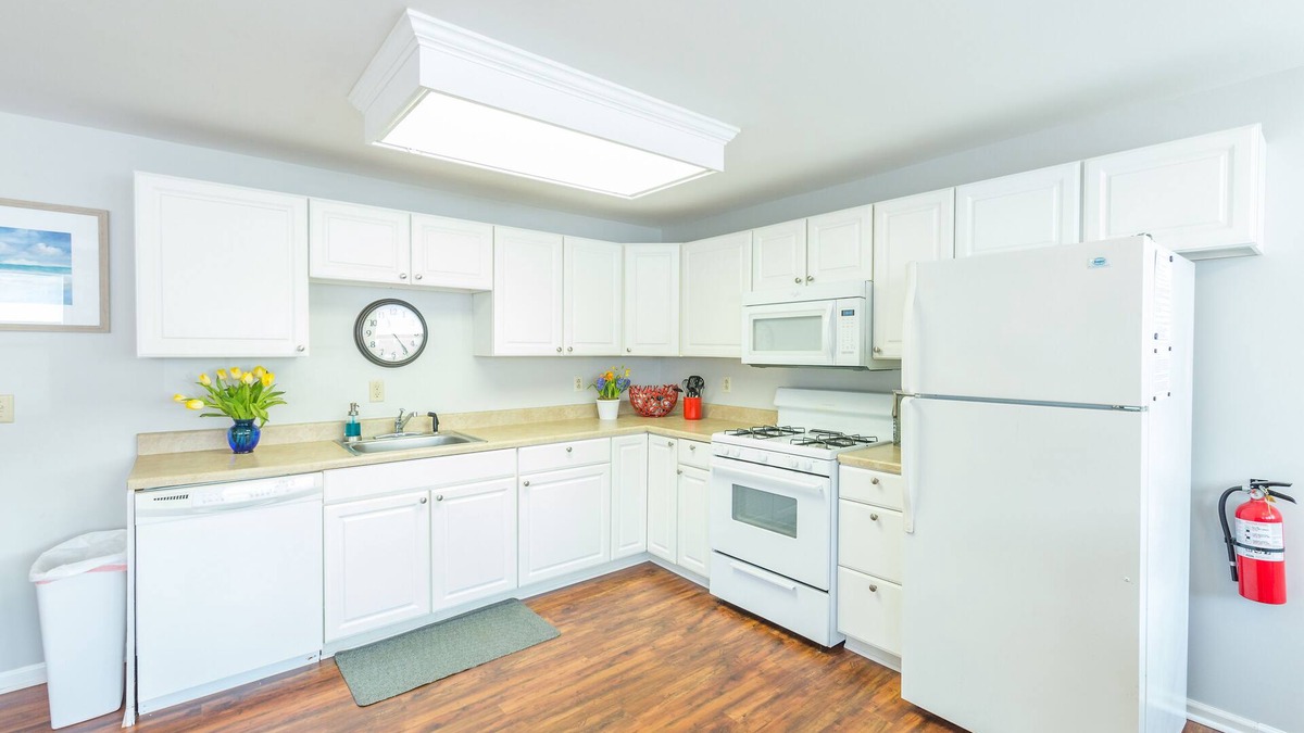 Olcott House | The Franklin House at BackBay Marina