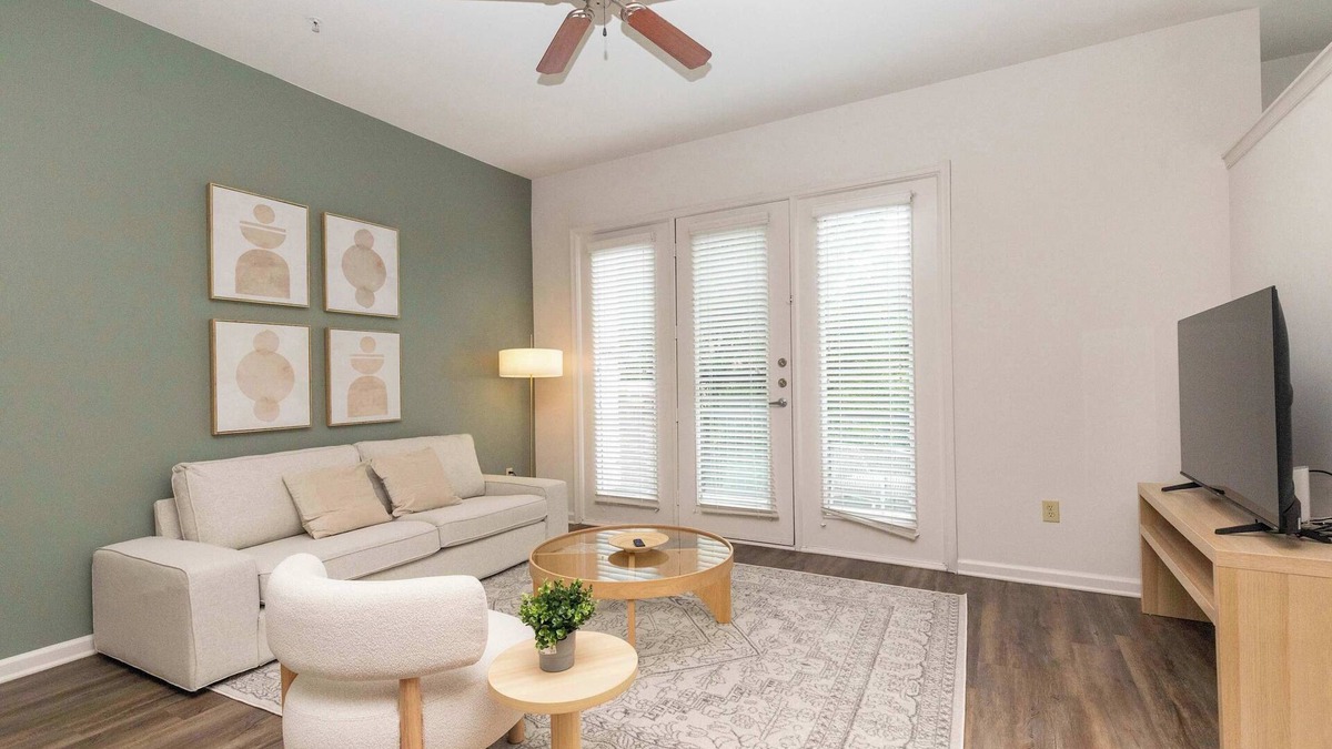 Franklin Apartment | The Franklin I Vibe 8772