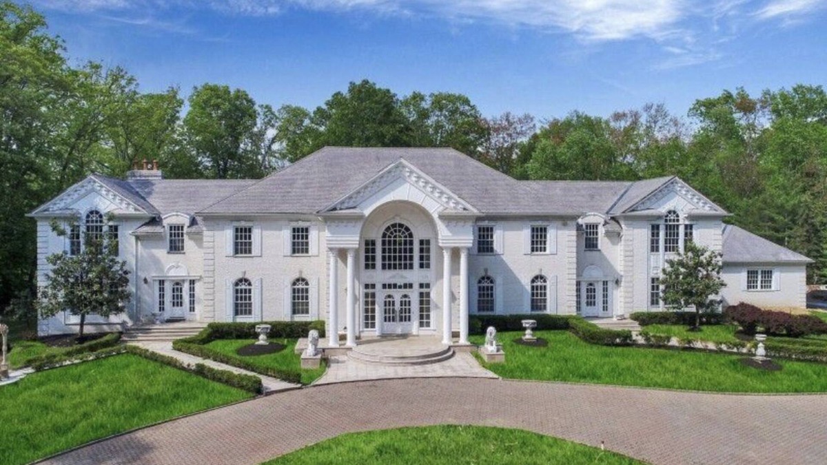 Livingston House | The French Connection