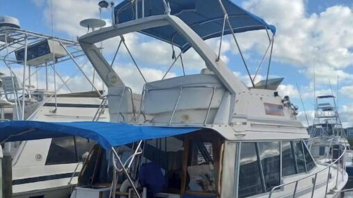 Cocoa Beach Boat Rental | The Friend-Ship: A Boat Cabin by the Beach!