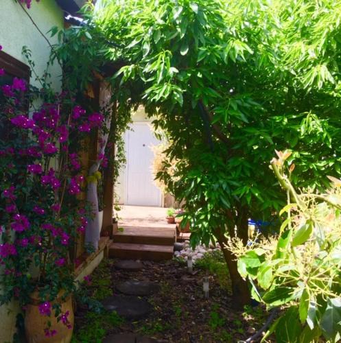 Kfar Yona House | The fruit garden guesthouse