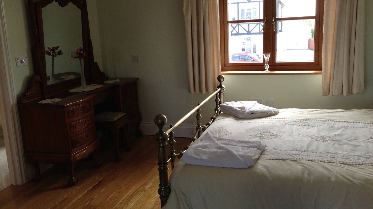 Probus Apartment | The Gallery Penthouse Luxury suite, sleeps 4 persons.