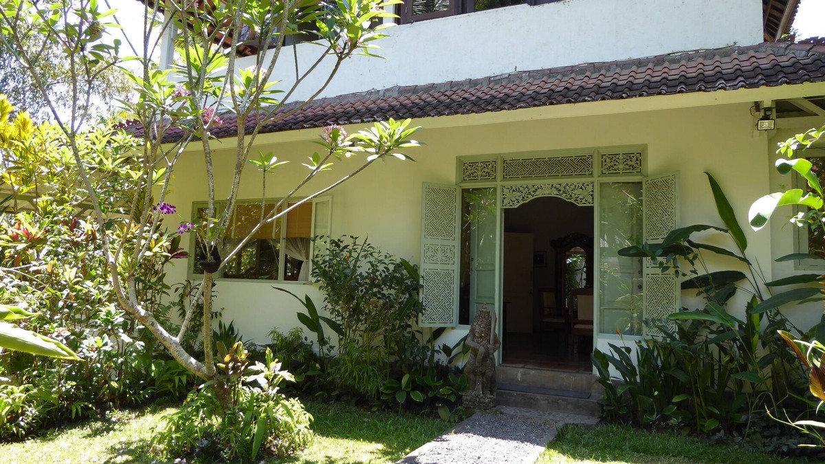 Ubud City-Centre Villa | The Garden Cottage 2 bedroom Villa, Quiet and Peaceful Retreat Near Central Ubud