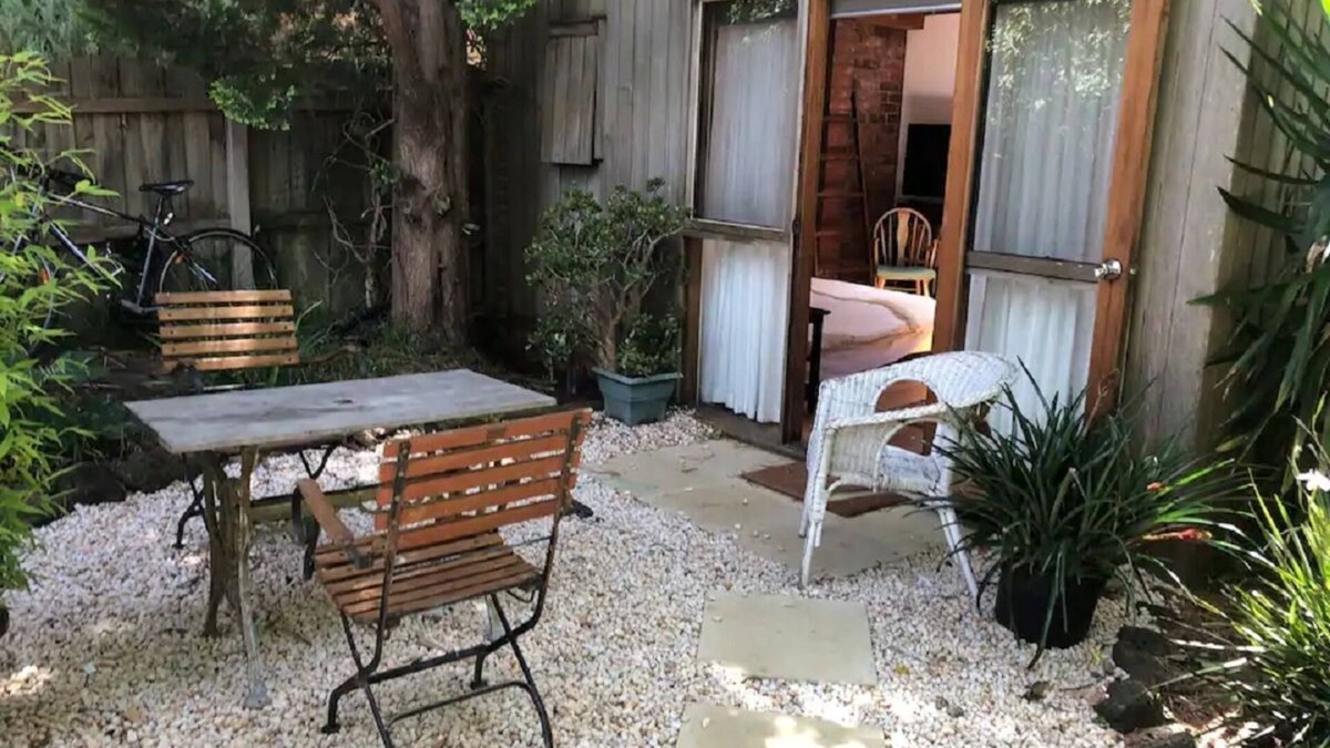 Barwon Heads House | The Garden Cottage
