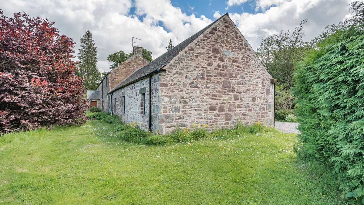 Dunblane Cottage | The Garden Cottage