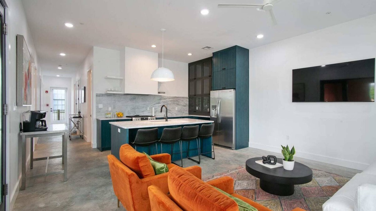 Touro House | The Garden District's Pied-à-Terre on Prytania | 4 Bedrooms