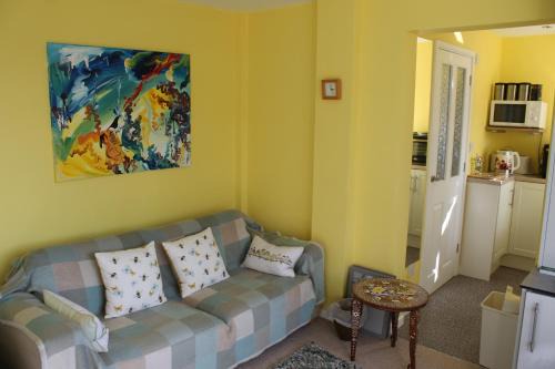 Waddesdon Apartment | The Garden Room Westcott