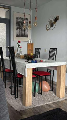 Nieuwveen House | The Garnat Haven