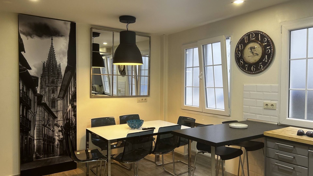 Oviedo City Centre Apartment | The Gascona shelter. In the city center, ideal for families.