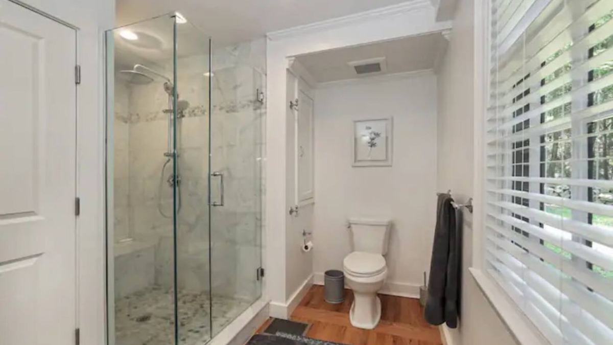 Dedham House | The Gatehouse, Cheerful 3 bedroom 3 bathroom house