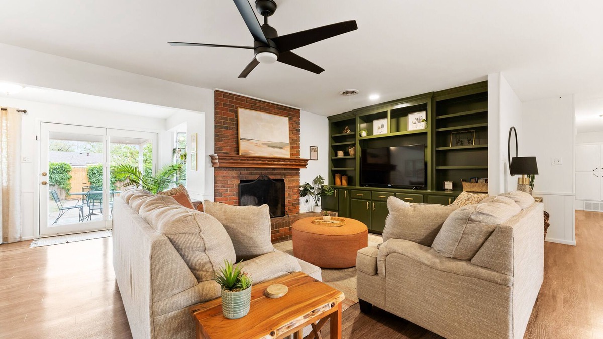 Lubbock House | The Gathering Place - Boho Getaway Perfect For Family Stays!