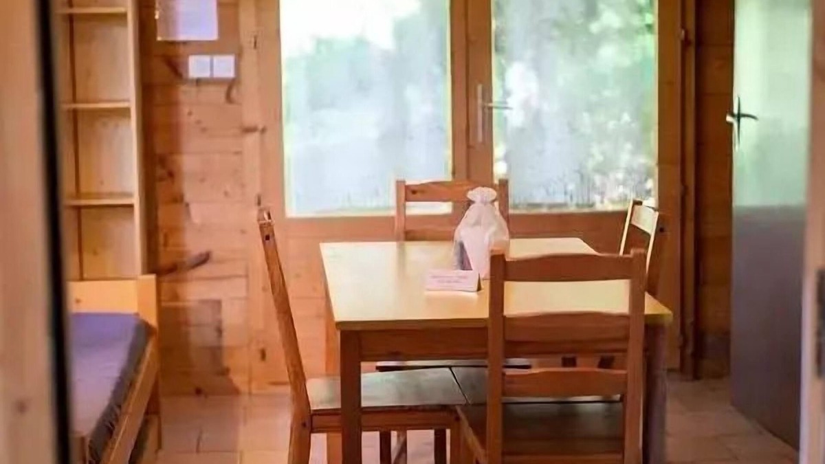 Sauveterre-de-Rouergue Apartment | The Gazonne Chalets - 2 Room Apartment 2 People