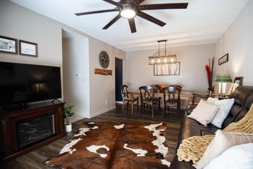 Defiance Apartment | The General's Quarters